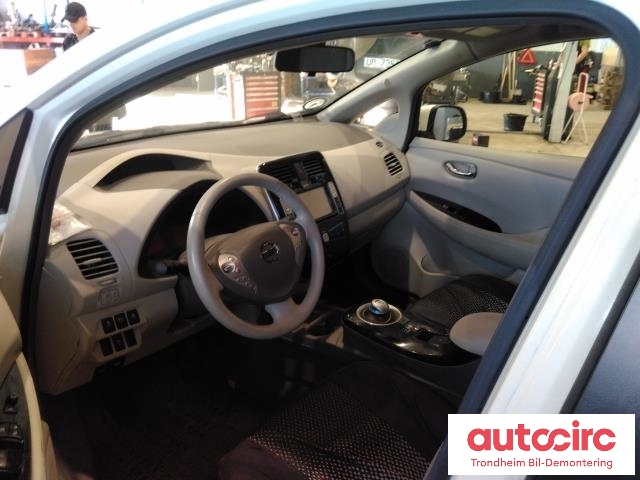 Nissan Leaf 2011-2017 (Type I) , Motorkode: EM61, Girkassekode: 