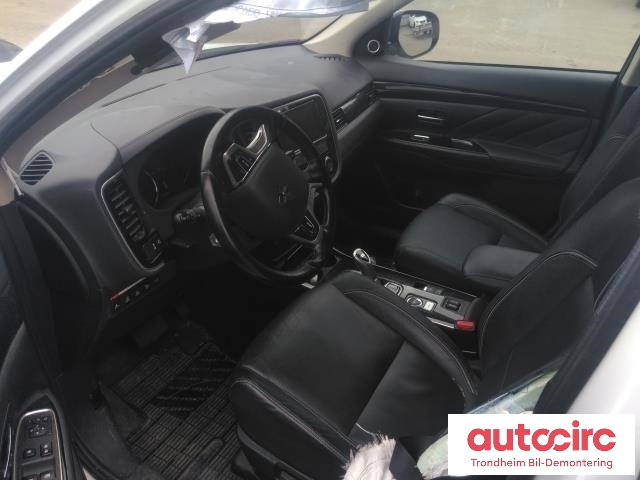 Mitsubishi Outlander 2015-->> (Type III, Fase 2) , Motorkode: 4B11, Girkassekode: F1EKA-1-A1Z