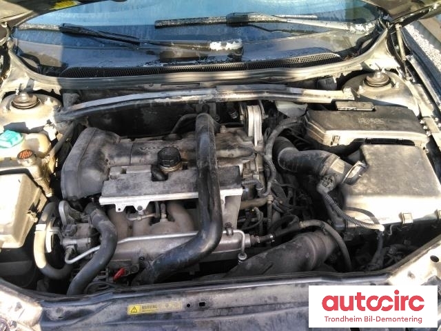Volvo XC70 2001-2004 (Type I, Fase 1) , Motorkode: B 5244 T3, Girkassekode: 9480897