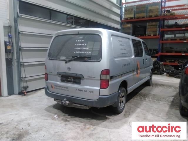 Toyota Hiace 2001-2006 (Fase 2) , Motorkode: 2KD-FTV, Girkassekode: 33030-2F290