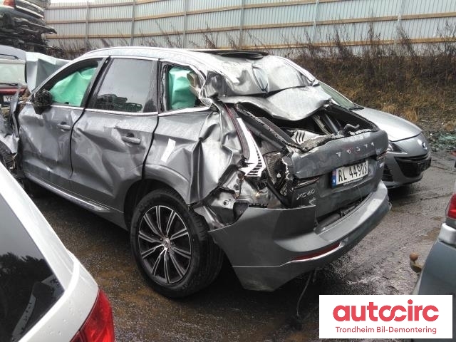 Volvo XC60 2017-->> (Type II) , Motorkode: B4204T34, Girkassekode: 