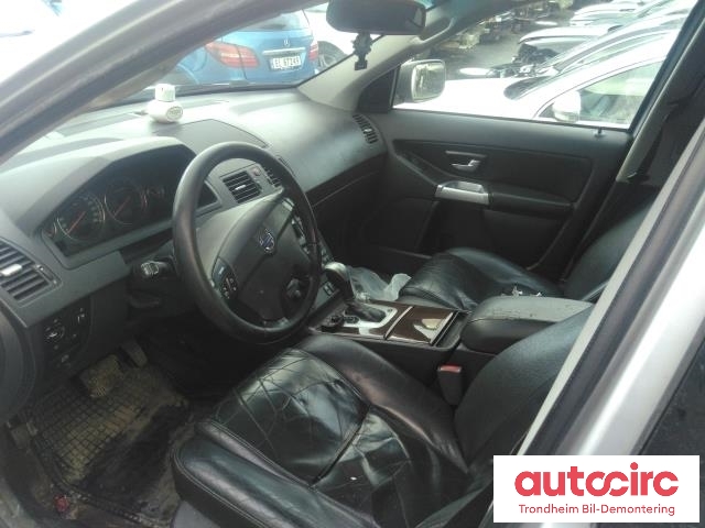 Volvo XC90 2002-2006 (Type I, Fase 1) , Motorkode: D5244T, Girkassekode: 8251720