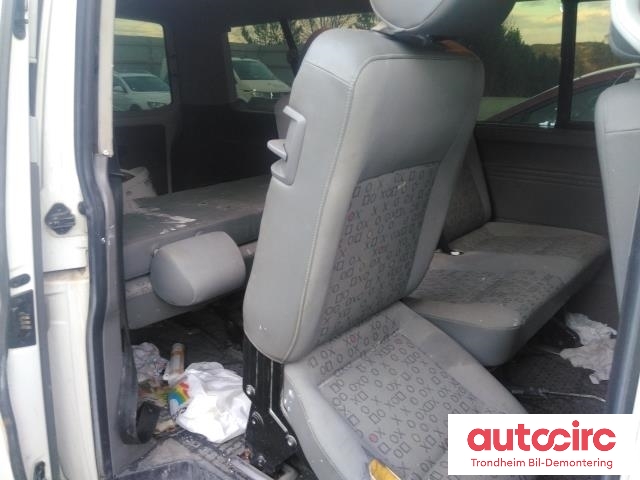 VW Transporter / Caravelle 2003-2009 (Fase 1) (T5) (T5), Motorkode: BNZ, Girkassekode: JUL