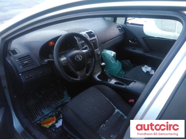 Toyota Avensis 2009-2015 (Type III, Fase 1) , Motorkode: 1AD-FTV, Girkassekode: 3030020A90