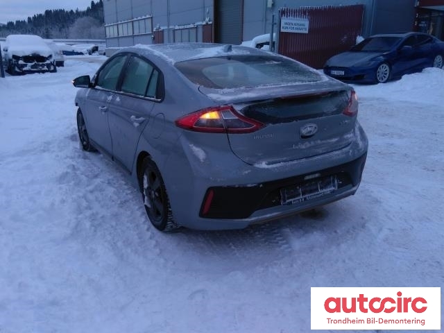Hyundai Ioniq Electric 2016-2019 (Fase 1) , Motorkode: EM09, Girkassekode: AEEVIUJ7H549