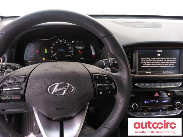 Hyundai Ioniq Electric 2016-2019 (Fase 1) , Motorkode: EM09, Girkassekode: AEEVIUJ7H549