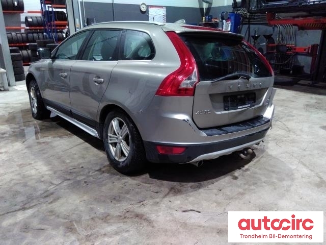 Volvo XC60 2008-2013 (Type I, Fase 1) , Motorkode: D5244T17, Girkassekode: 36001572