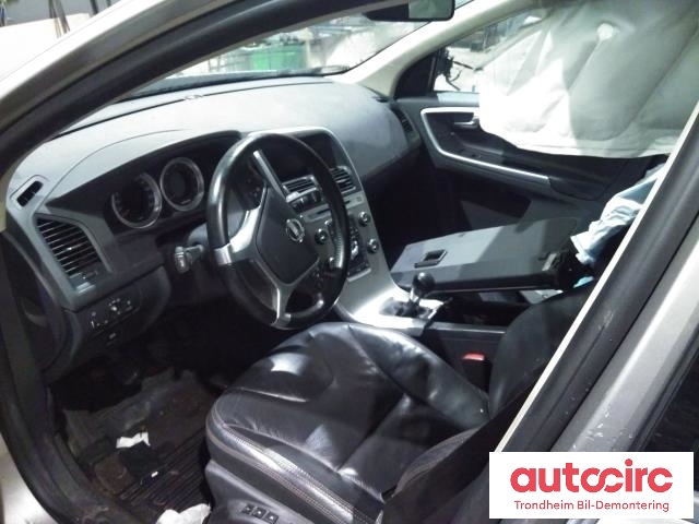 Volvo XC60 2008-2013 (Type I, Fase 1) , Motorkode: D5244T17, Girkassekode: 36001572