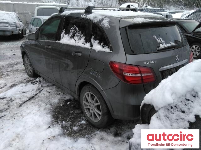 Mercedes B-Klasse, electric drive 2014-2018 (W242) (W242), Motorkode: EM0004, Girkassekode: A 242 340 34 01