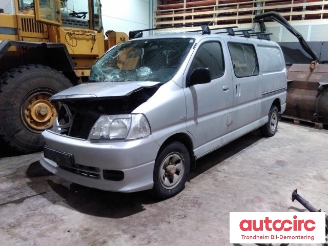 Toyota Hiace 2007-2012 (Fase 3) , Motorkode: 2KD-FTV, Girkassekode: 3303026A61