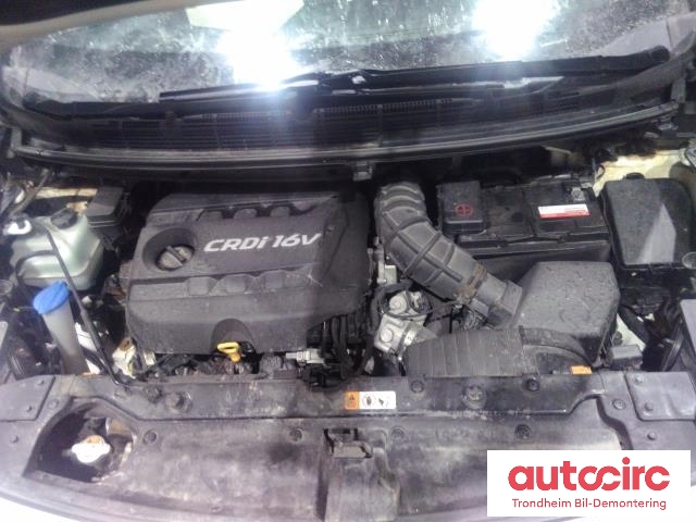 Kia Carens 2013-2018 Type III , Motorkode: D4FD, Girkassekode: WDW6 H201376