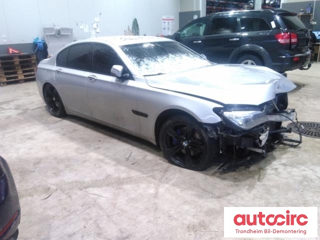 BMW 7-Serie 2009-2015 (F01/F02/F03/F04) (F01/F02/F03/F04), Motorkode: N57D30A, Girkassekode: GA8HP70X - X6E