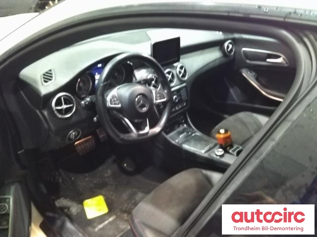 Mercedes CLA 2013-2019 (C117) (C117), Motorkode: OM270910, Girkassekode: 724002