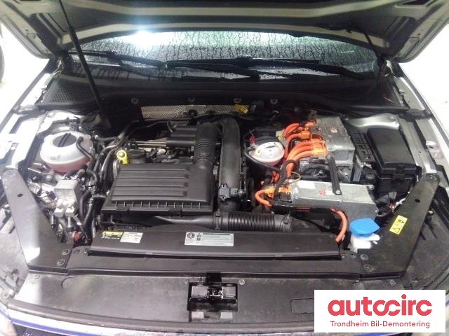 VW Passat 2015-2019 (Fase 1) (B8) (B8), Motorkode: CUKC, Girkassekode: SCB