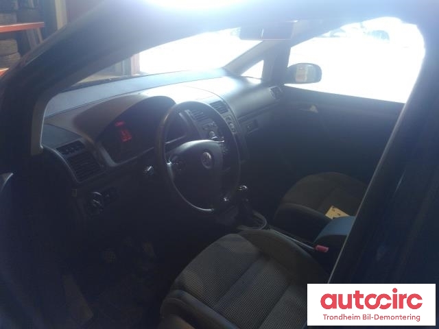 VW Touran 2003-2006 (Type I, Fase 1) , Motorkode: BKD, Girkassekode: JLT