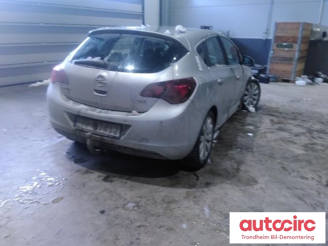 Opel Astra J 2010-2015 , Motorkode: A17DTR, Girkassekode: MZ4