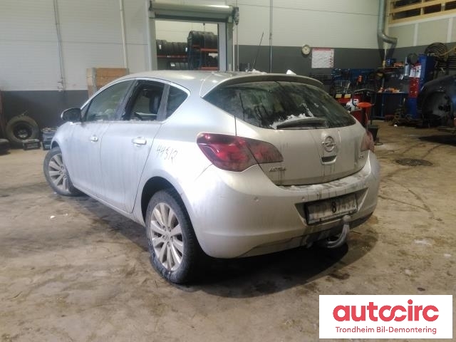 Opel Astra J 2010-2015 , Motorkode: A17DTR, Girkassekode: MZ4