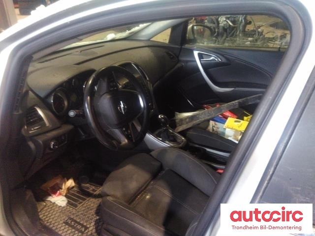 Opel Astra J 2010-2015 , Motorkode: A17DTR, Girkassekode: MZ4