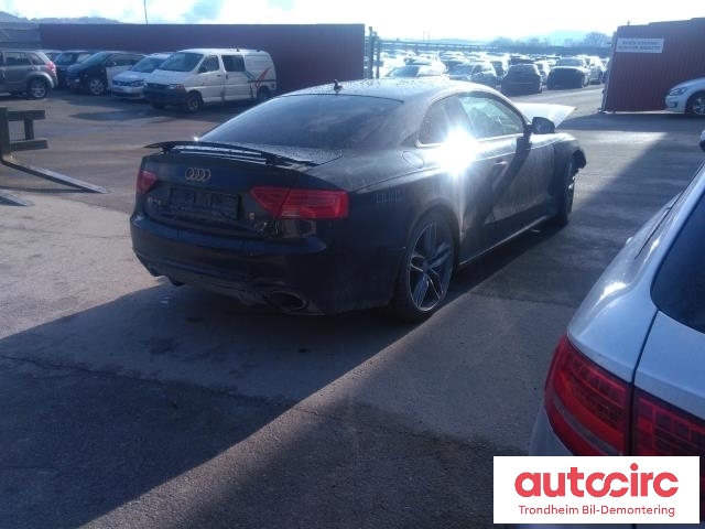 Audi RS5 2010-2014 , Motorkode: CFSA, Girkassekode: NNB