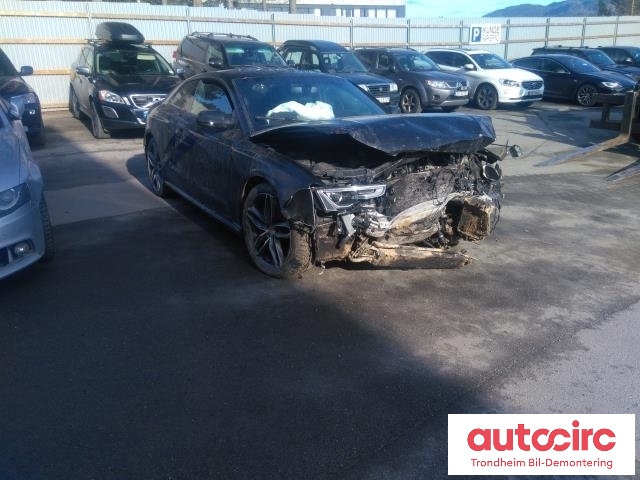 Audi RS5 2010-2014 , Motorkode: CFSA, Girkassekode: NNB