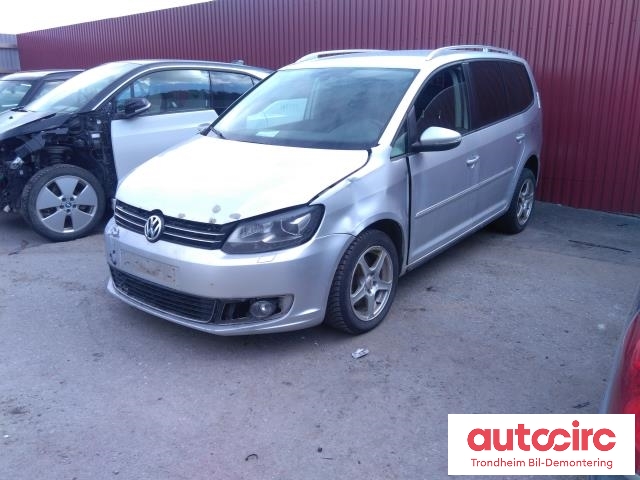 VW Touran 2010-2015 (Type I, Fase 3) , Motorkode: CFJA, Girkassekode: PBE