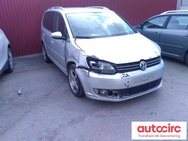 VW Touran 2010-2015 (Type I, Fase 3) , Motorkode: CFJA, Girkassekode: PBE