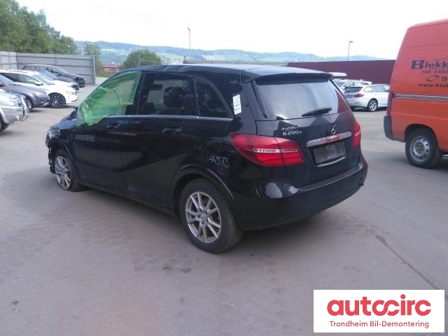 Mercedes B-Klasse, electric drive 2014-2018 (W242) (W242), Motorkode: EM0004, Girkassekode: A 242 340 34 01