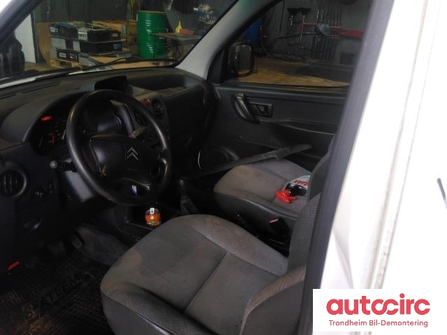 Citroën Berlingo 2002-2008 (Type I, Fase 2) , Motorkode: WJY, Girkassekode: