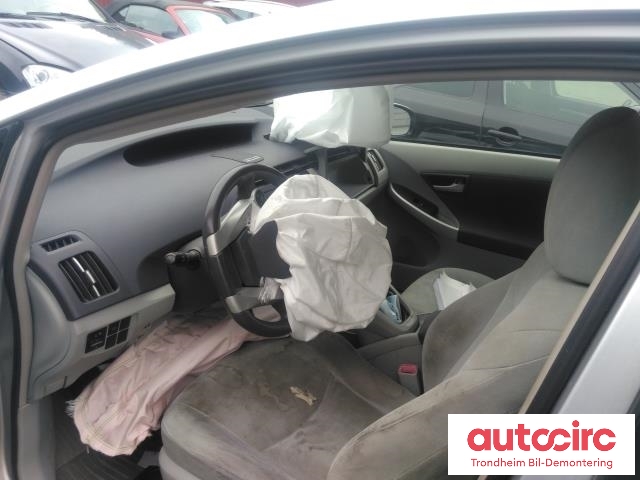 Toyota Prius 2009-2016 (Type III) (COMBI) (COMBI), Motorkode: 2ZR-FXE, Girkassekode: 30900-47060| 30900-47061