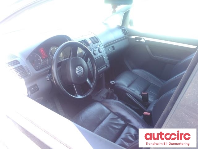 VW Touran 2003-2006 (Type I, Fase 1) , Motorkode: AZV, Girkassekode: GNE