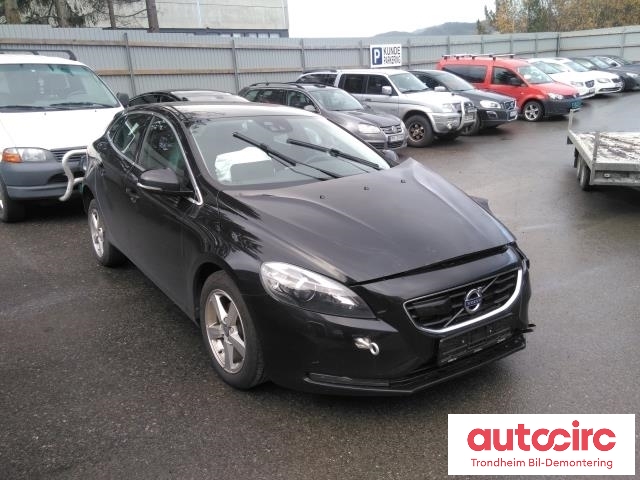 Volvo V40 2012-2019 , Motorkode: D4162T, Girkassekode: 1285228