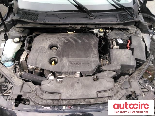 Volvo V40 2012-2019 , Motorkode: D4162T, Girkassekode: 1285228