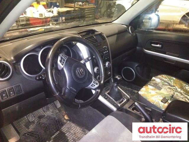 Suzuki Grand Vitara 2005-2015 (Type III) , Motorkode: F9Q, Girkassekode: 7Y02450