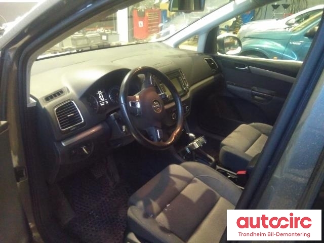 VW Sharan 2010-->> (Type II) , Motorkode: CFFB, Girkassekode: NLL