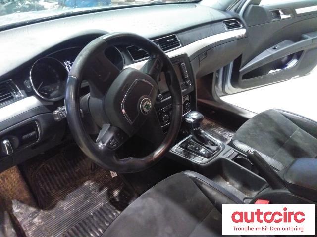 Škoda Superb 2008-2015 (Type II) , Motorkode: CFFB, Girkassekode: MLF