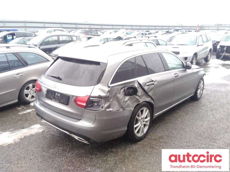 Mercedes C-Klasse 2014-2018 (Fase 1) (W205) (W205), Motorkode: M274.920, Girkassekode: 724295
