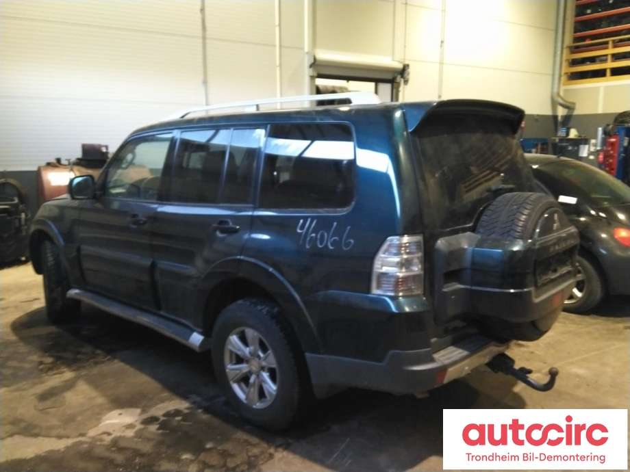 Mitsubishi Pajero 2007-2016 (Type IV, Fase 1) , Motorkode: 4M41, Girkassekode: 2700A129