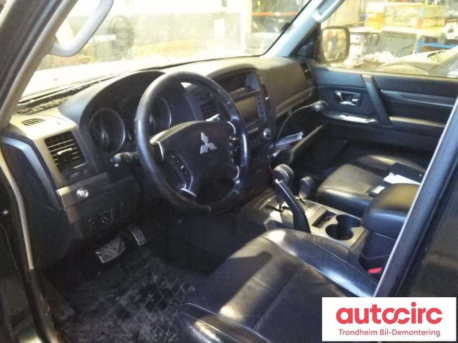 Mitsubishi Pajero 2007-2016 (Type IV, Fase 1) , Motorkode: 4M41, Girkassekode: 2700A129