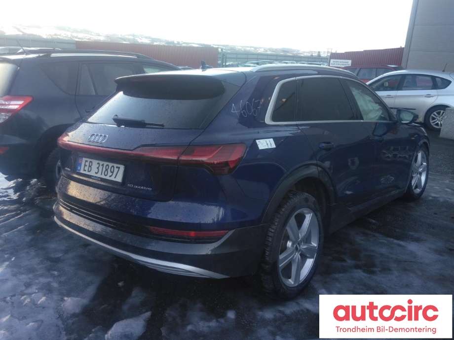 Audi e-tron 2018-->> , Motorkode: BM2R, Girkassekode: 0MA 300 040 F