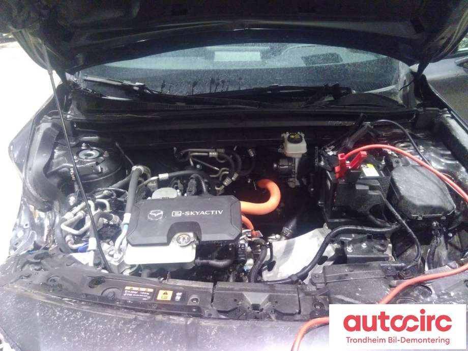 Mazda MX-30 2020-->> , Motorkode: MH01, Girkassekode: ....