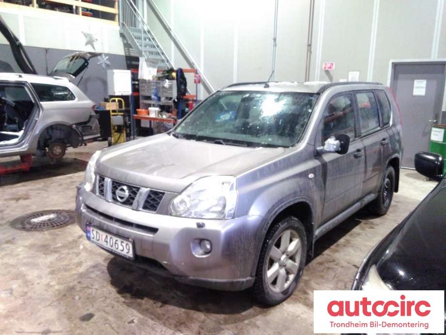 Nissan X-Trail 2007-2014 (T31) (T31), Motorkode: M9R, Girkassekode: 32010JG75E