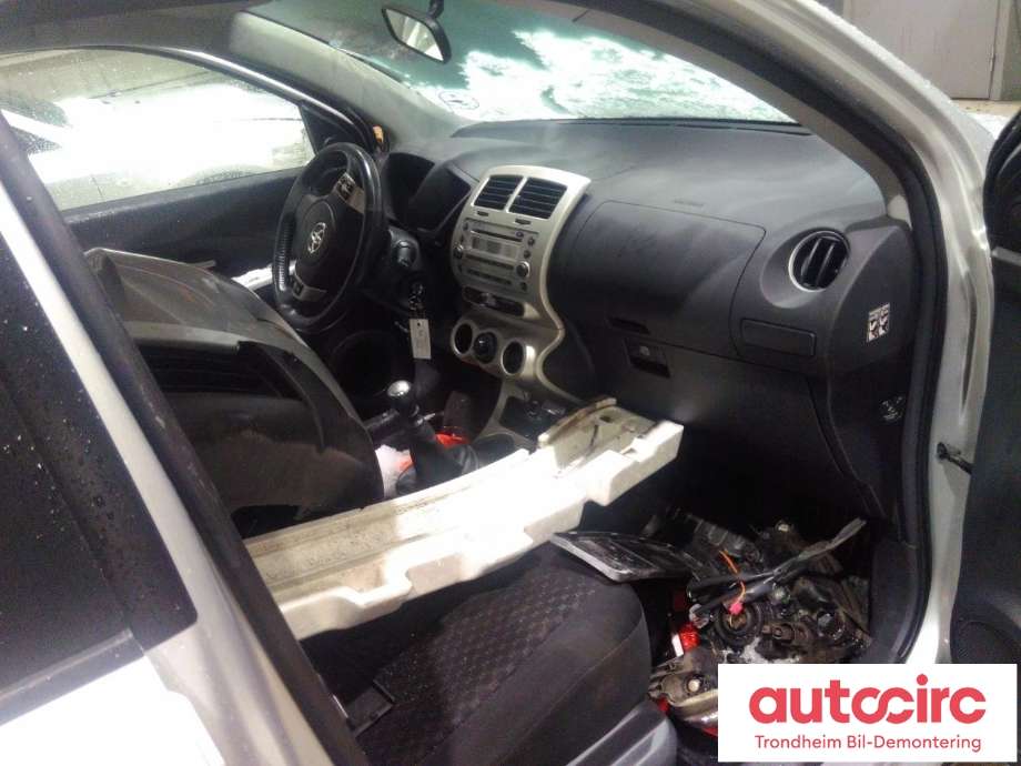 Toyota Urban Cruiser 2009-2014 , Motorkode: 1ND-TV, Girkassekode: 3030052610