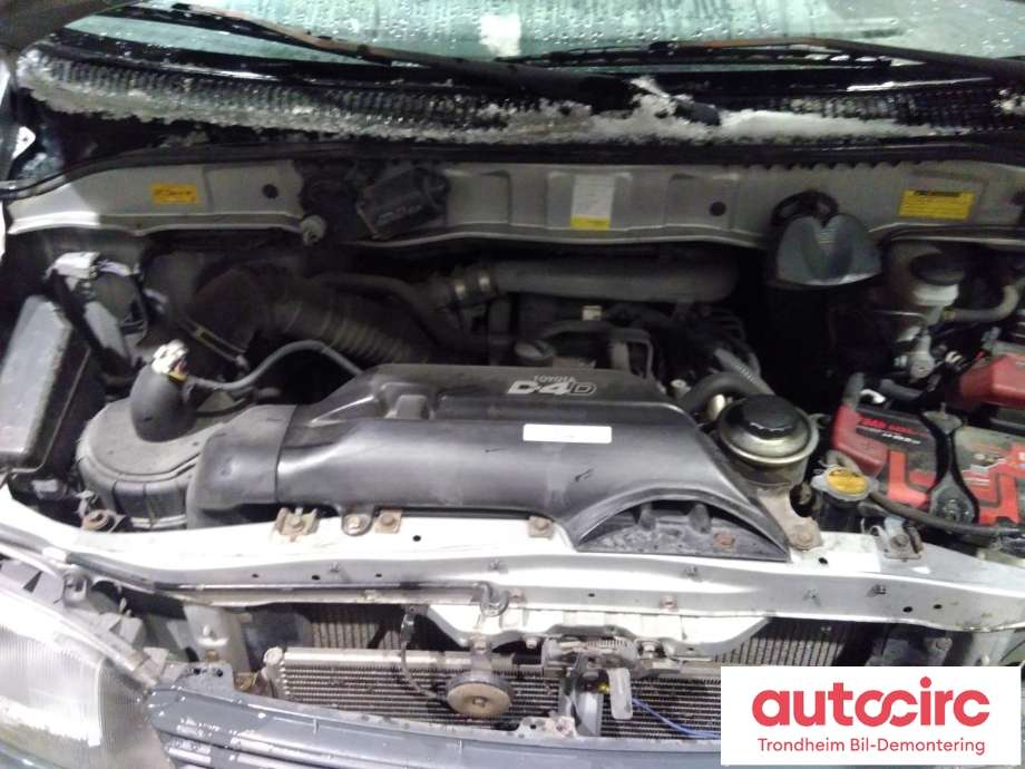Toyota Hiace 2001-2006 (Fase 2) , Motorkode: 2KD-FTV, Girkassekode: 330302F290