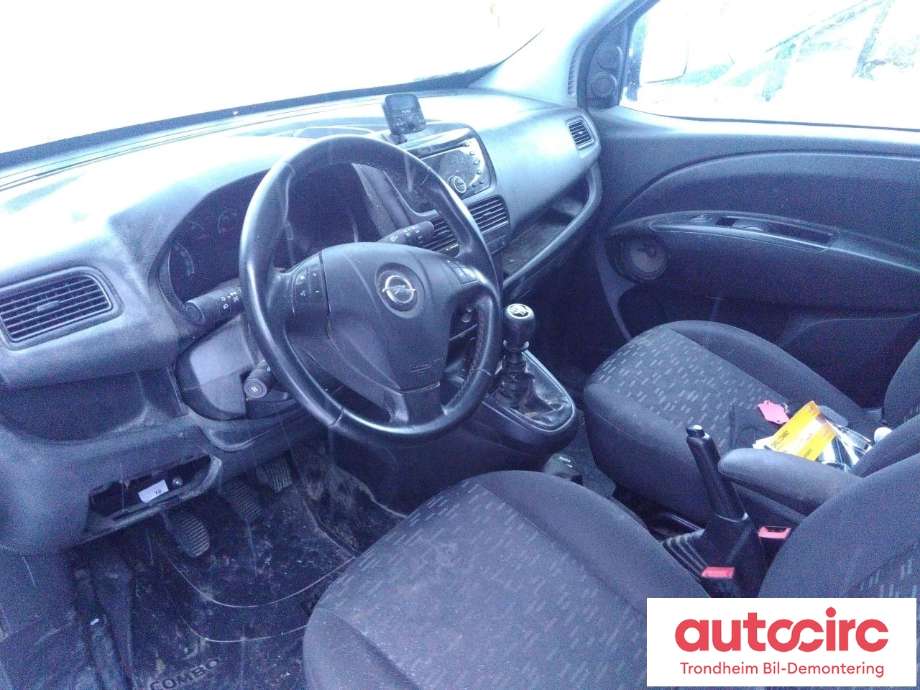 Opel Combo D 2012-2018 , Motorkode: A16FDH, Girkassekode: MMJ