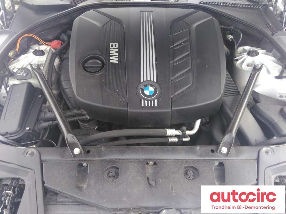 BMW 5-Serie 2010-2017 (F10/F11) (F10/F11), Motorkode: N47-D20C, Girkassekode: GA8HP45Z