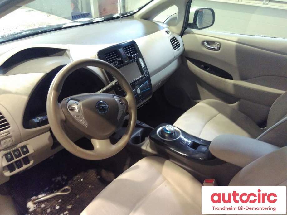 Nissan Leaf 2011-2017 (Type I) , Motorkode: EM61, Girkassekode: 