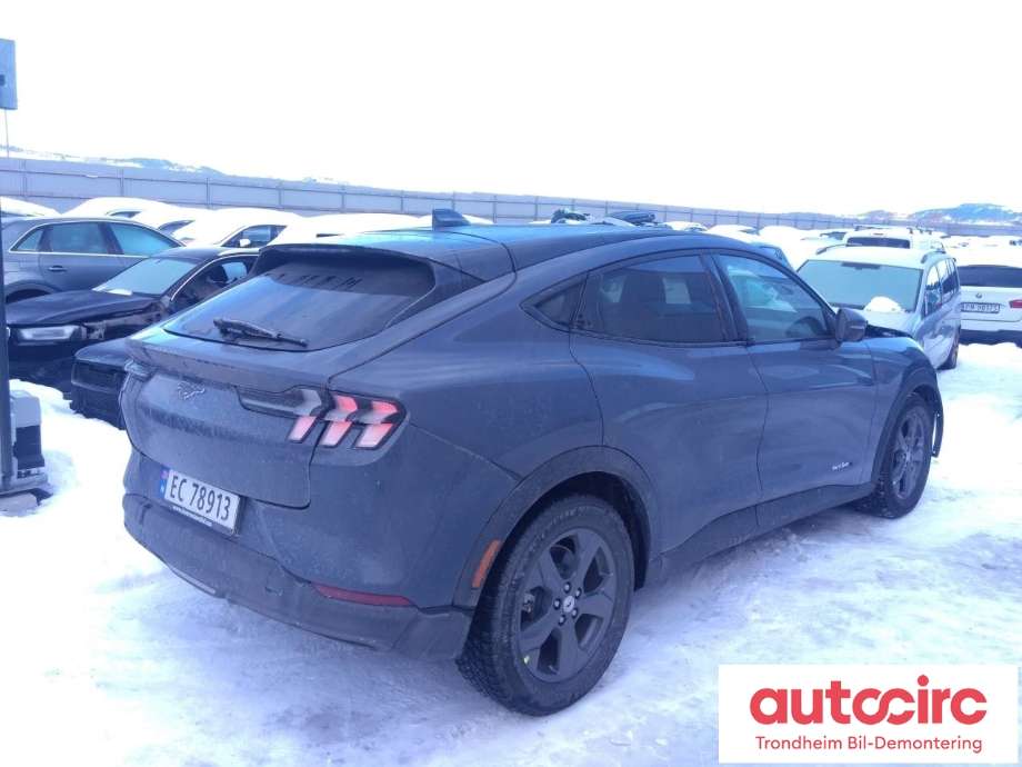 Ford Mustang Mach-e 2020-->> , Motorkode: 7, Girkassekode: 