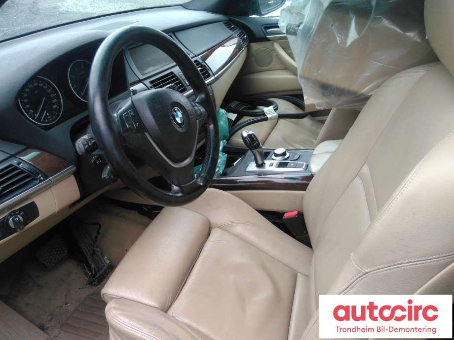 BMW X5 2007-2013 (E70) (E70), Motorkode: N62-B48B, Girkassekode: GA6HP26Z