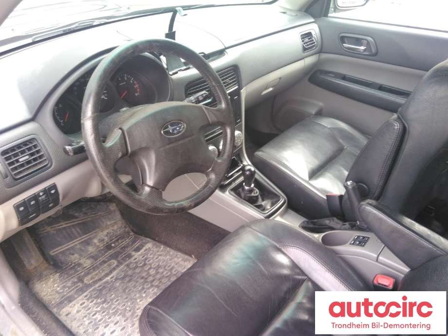 Subaru Forester 2002-2005 (Type II, Fase 1) , Motorkode: EJ205, Girkassekode: JF1SG5LD33G002318