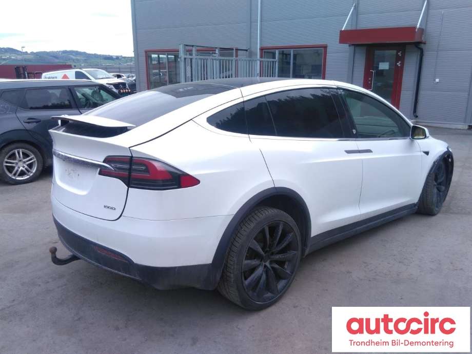 Tesla Model X 2016-->> , Motorkode: L2S|L2S, Girkassekode: ...